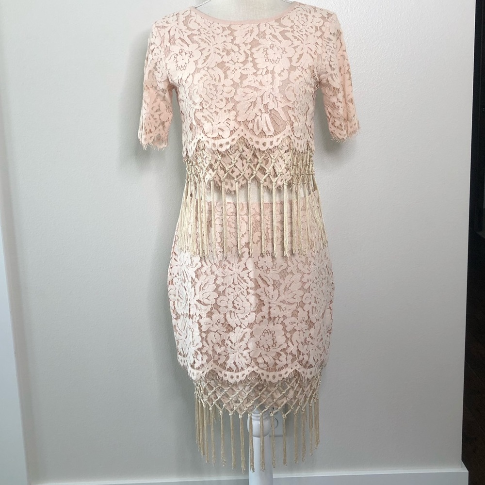 2 pc. Chelsea and Violet Lace Set. Top XS, Skirt M